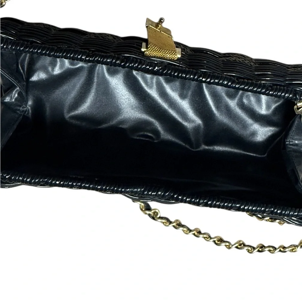 Vintage Black Woven Chain Strap Evening Purse Gold Hardware Clutch Crossbody